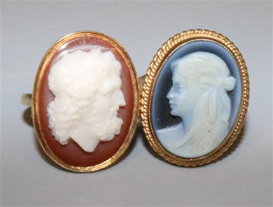 2 cameo rings